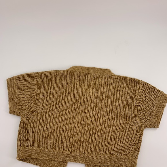 August Silk Cable Knit One Button Sweater Top NWOT - Picture 3 of 3